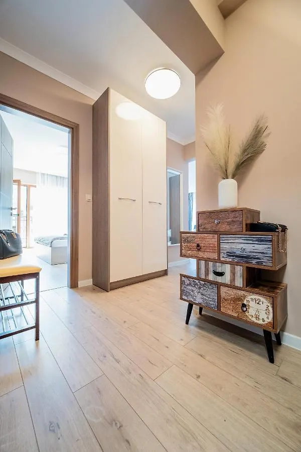 Comfy Luxury Center Apartment ヴァルナ